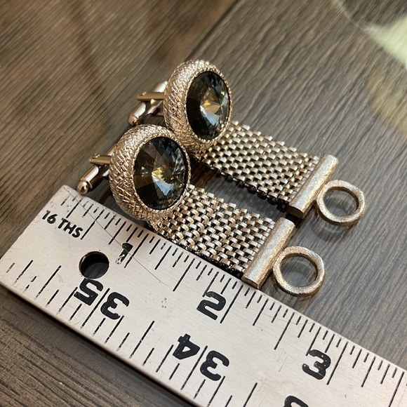 Vintage Silver-tone DANTE Bold Frame Blue Rivoli Glass Stone Mesh Wrap Cufflinks - Picture 8 of 16
